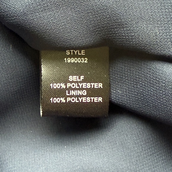 Current Air Navy pleated dress medium - Picture 4 of 7